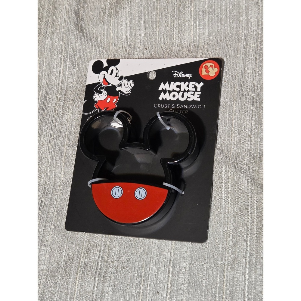 Disney Mickey Mouse Crust and Sandwich Cutter Black Red Kitchen Tool NEW